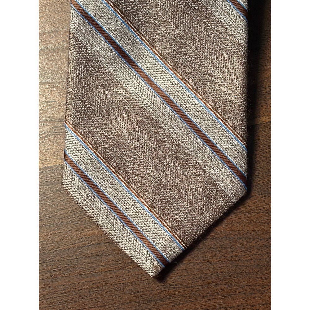 Marquis Brown Striped Textured Silk Blend Necktie Mens OS Excellent